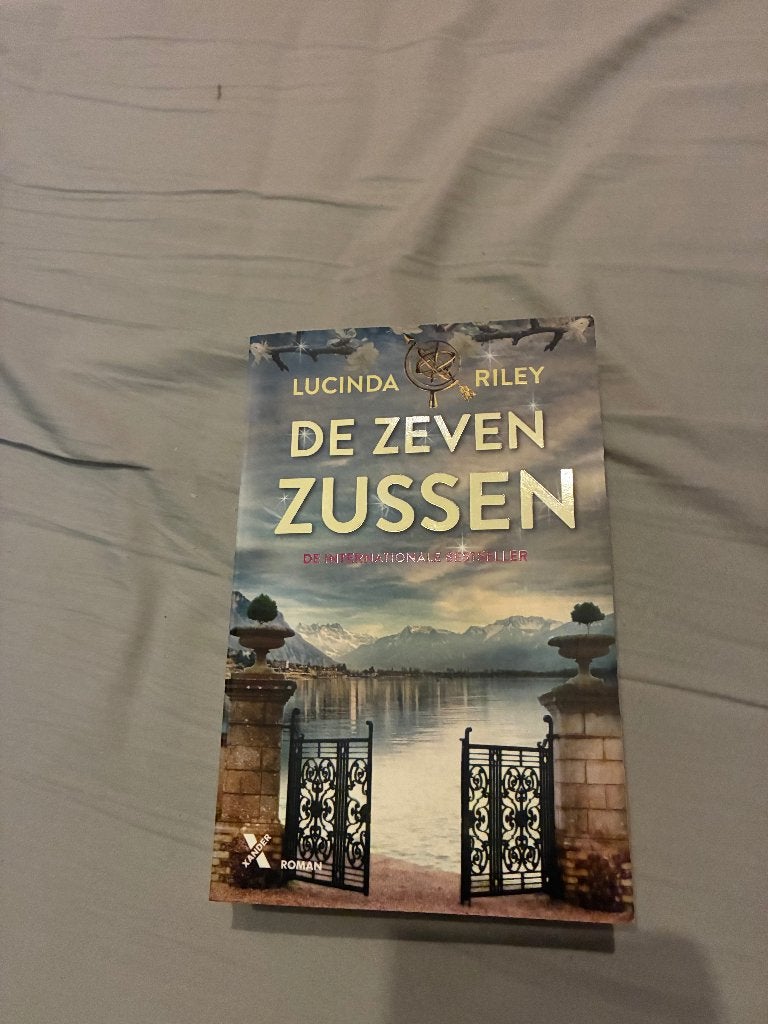 roman: de zeven zussen, Boeken, Ophalen of Verzenden, Gelezen, Lucinda Riley