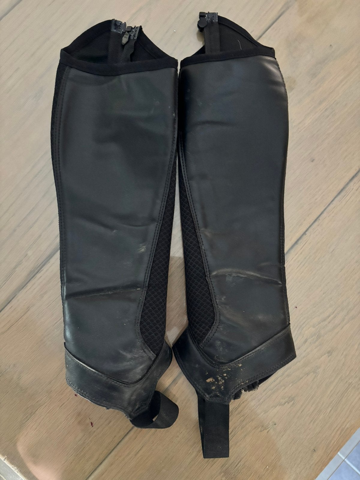 Chaps zwart maat 14 jaar, Dieren en Toebehoren, Paardrijkleding, Ophalen, Gebruikt, Fouganza, Zwart