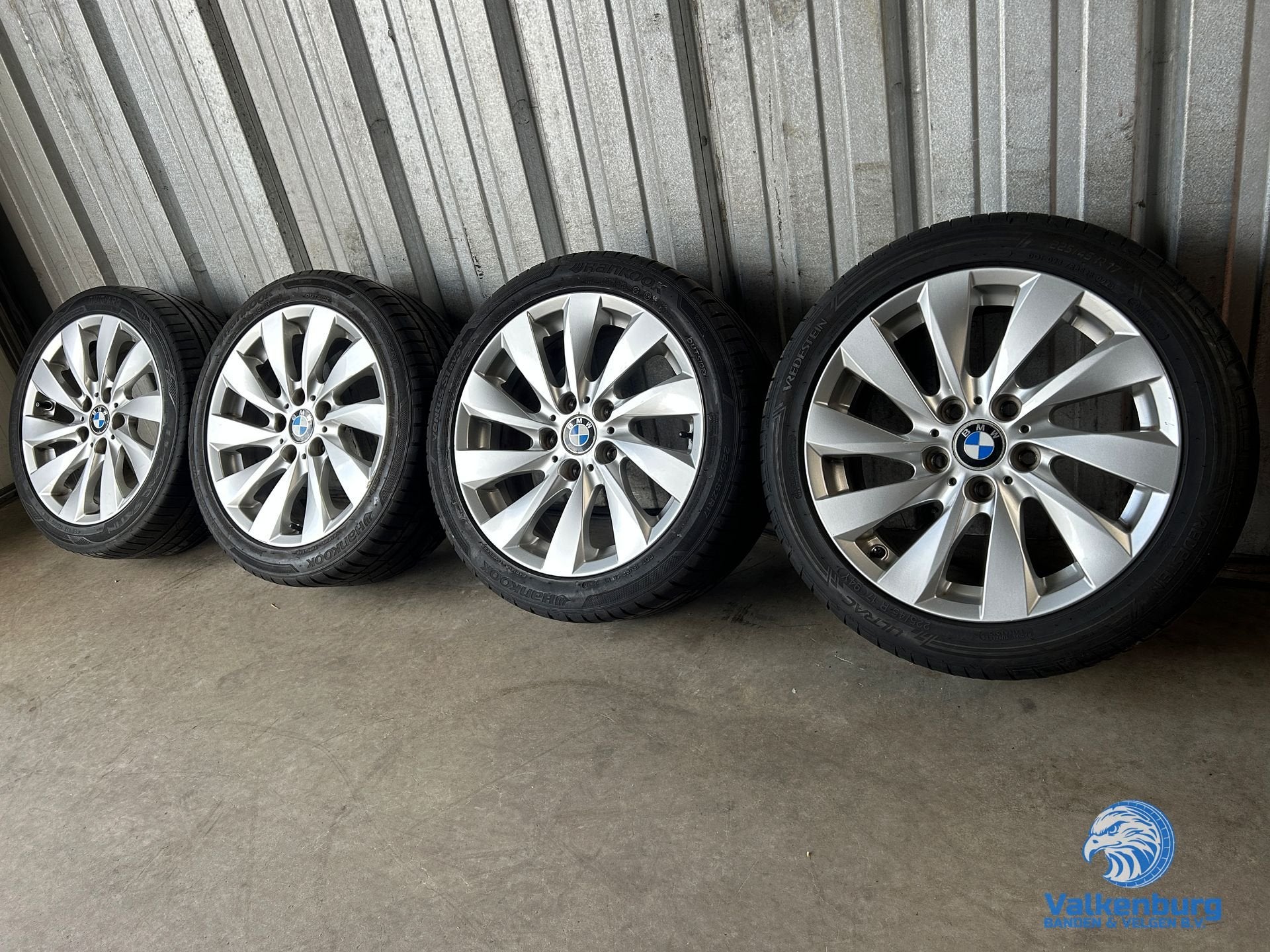 5-6mm! Originele BMW 1 2 3 4 F20 F21 F22 F44 F46 G20 G21 G22, Autos : Pièces & Accessoires, Pneus et Jantes, 255 mm, Véhicule de tourisme