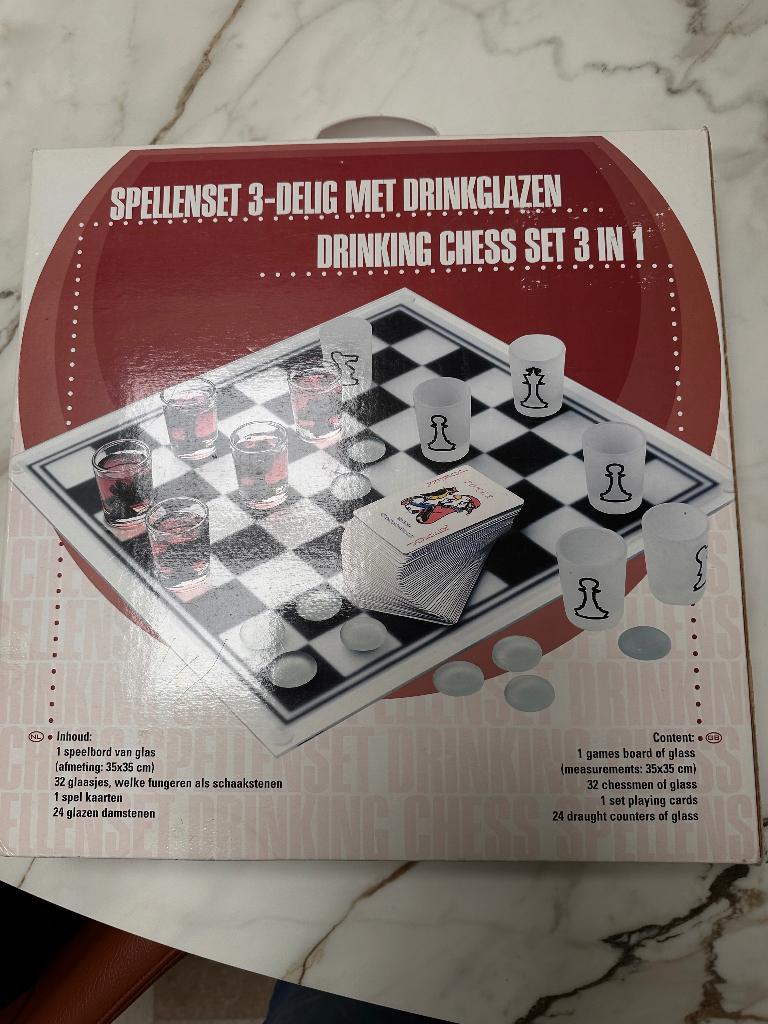 Gezelschapsspel/drankspel, Hobby en Vrije tijd, Een of twee spelers, Ophalen, Nieuw