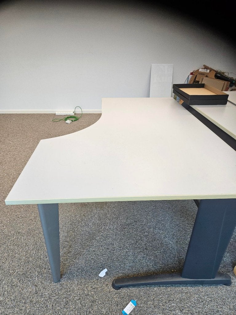 2 tables de bureau à vendre, Enlèvement, Utilisé, Bureau