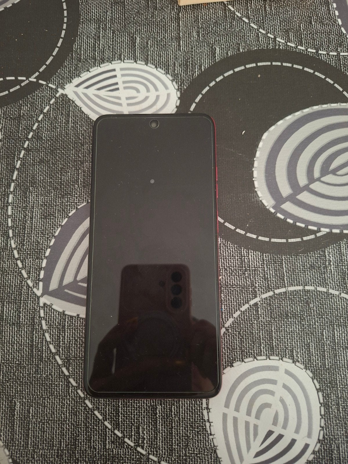 Motorola G05 64 Go rouge, Télécoms, Rouge, Autres modèles, 10 mégapixels ou plus, Comme neuf