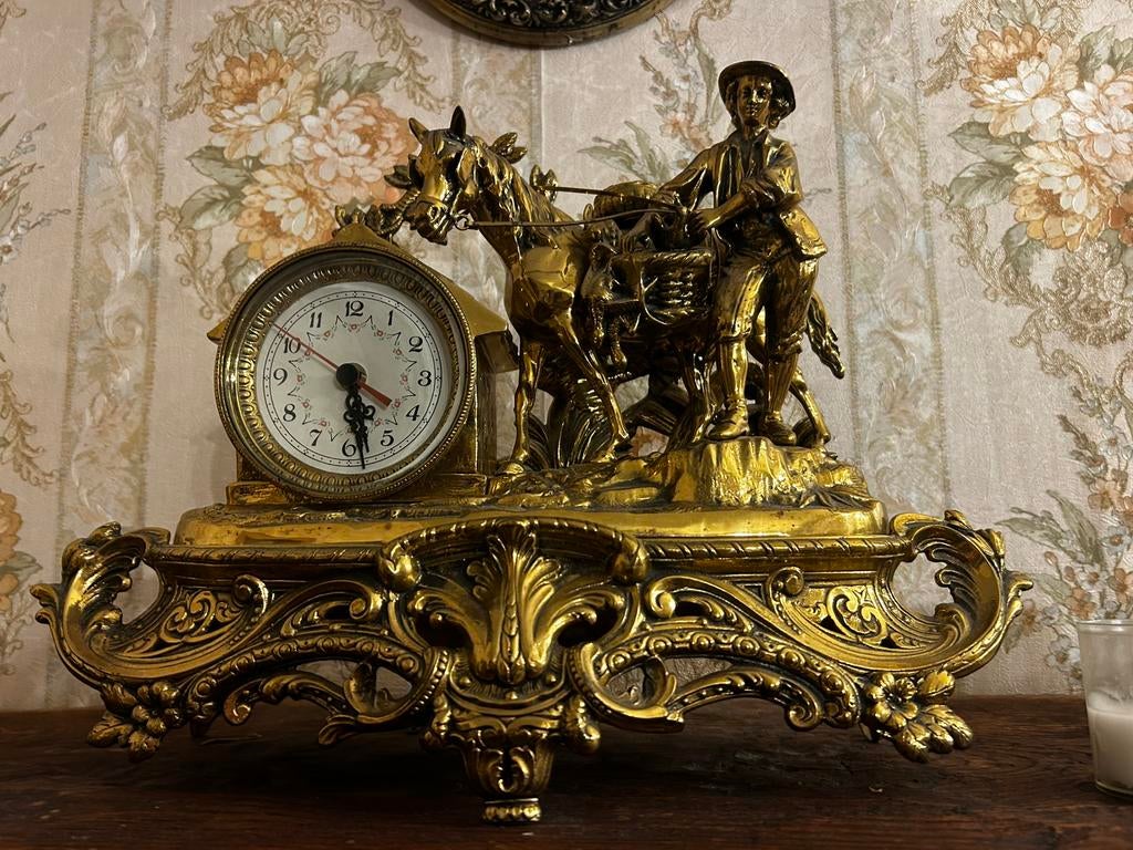 decoratiev tafelklok /pendule–Vintage stijl met paard,ruiter, Antiek en Kunst, Antiek | Klokken, Ophalen