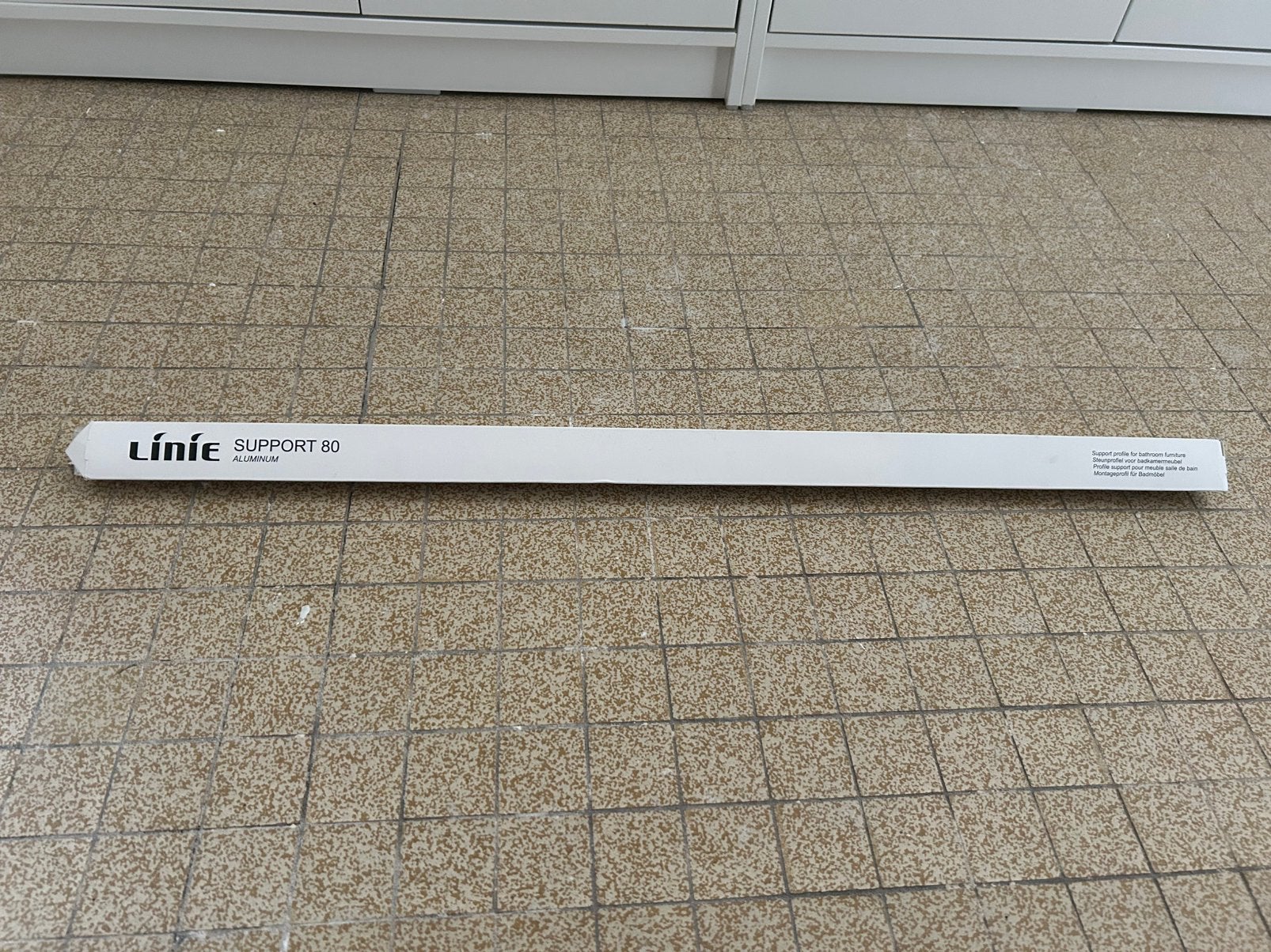 Badkamer Hangkast profile 40€, Ophalen, Nieuw