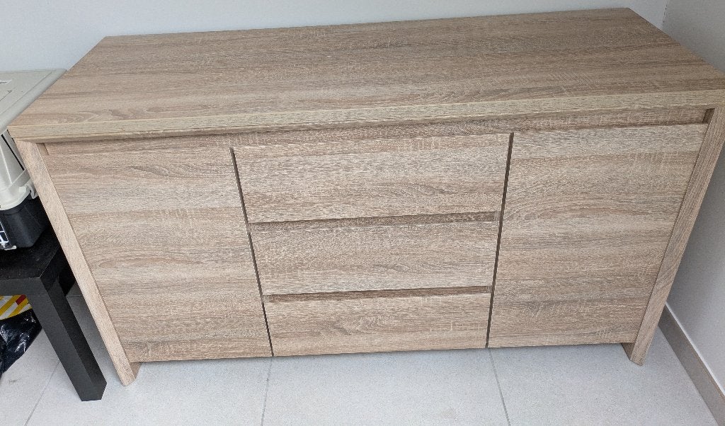 Buffet et vitrine, Maison & Meubles, Avec tiroir(s), Comme neuf, Enlèvement, Scandinave