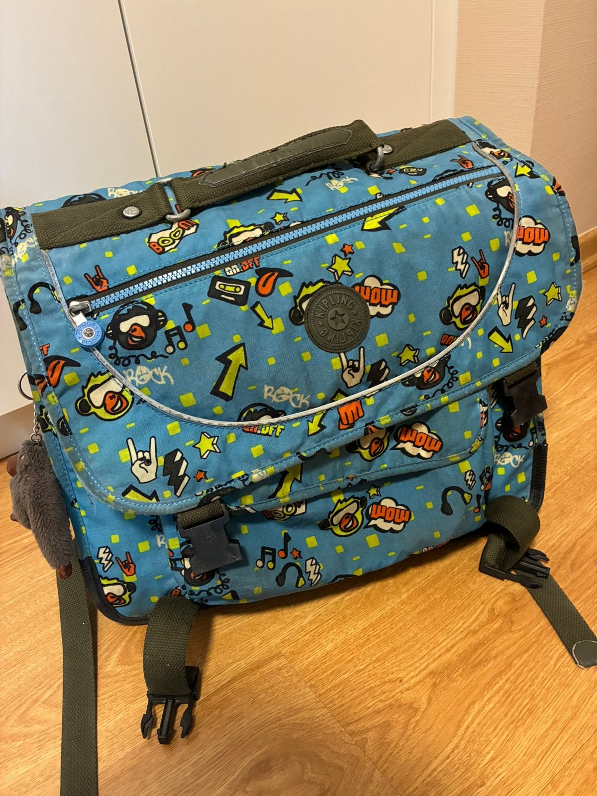 Cartable Kipling, Enlèvement, Comme neuf