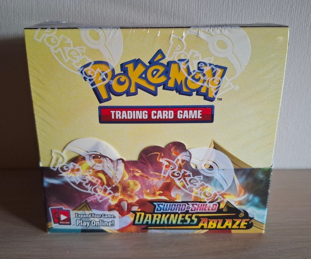 Pokémon sealed Darkness Ablaze Booster Box, Ophalen of Verzenden, Nieuw, Boosterbox