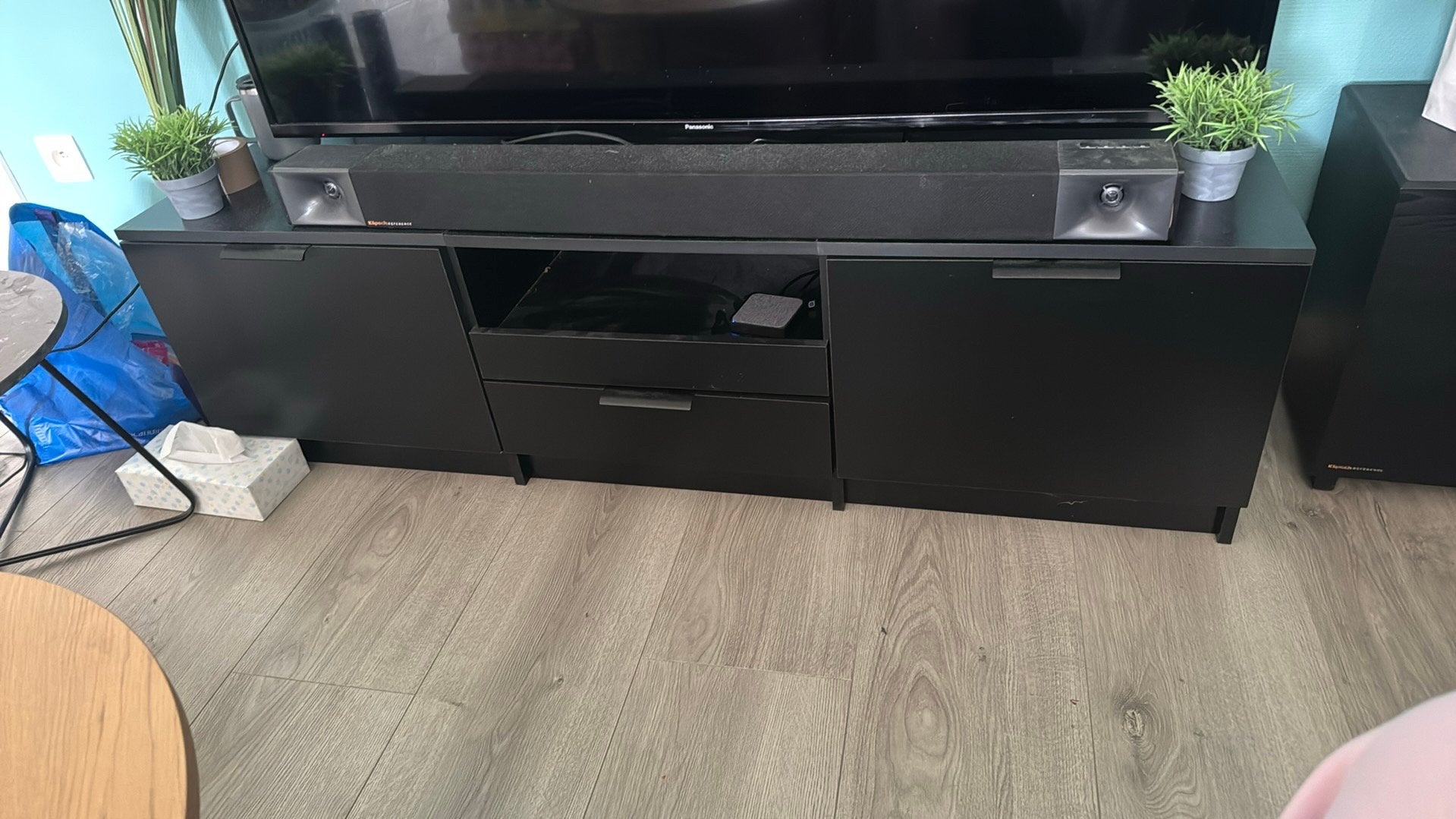Tv meubel ( gratis af te halen), Enlèvement, Utilisé