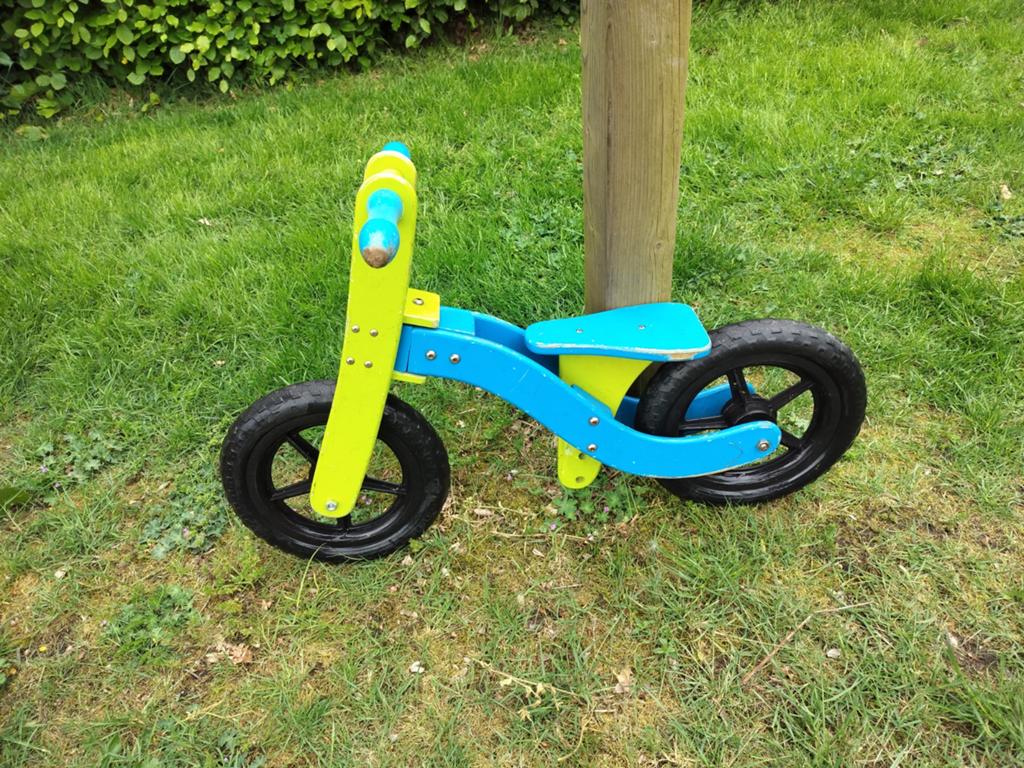Houten kleurrijke loopfiets voor peuters, Ophalen, Loopfiets