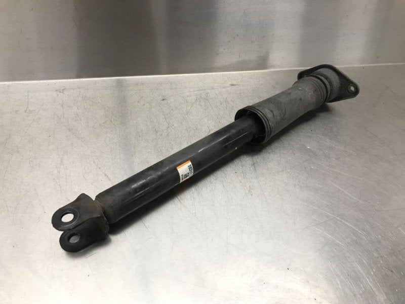AMORTISSEUR ARRIÈRE GAUCHE i40 CW (VFC) (|553113Z770|), Autos : Pièces & Accessoires, Utilisé, Hyundai