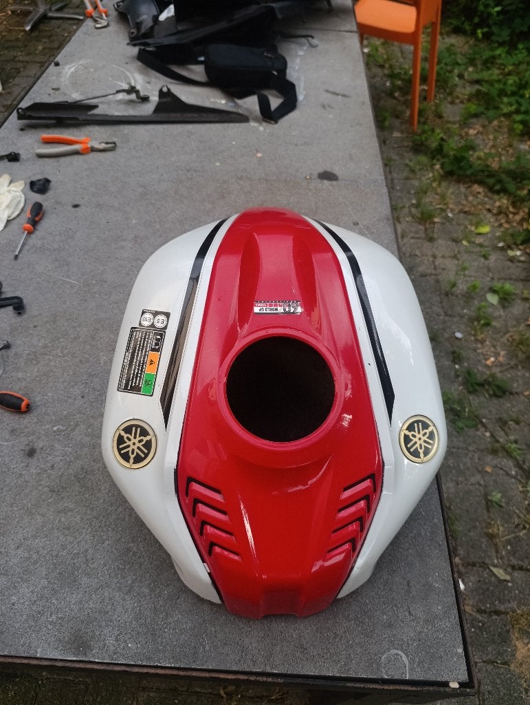 Réservoir et cache en plastique Yamaha YZF-R125, Motos, Enlèvement ou Envoi, Utilisé