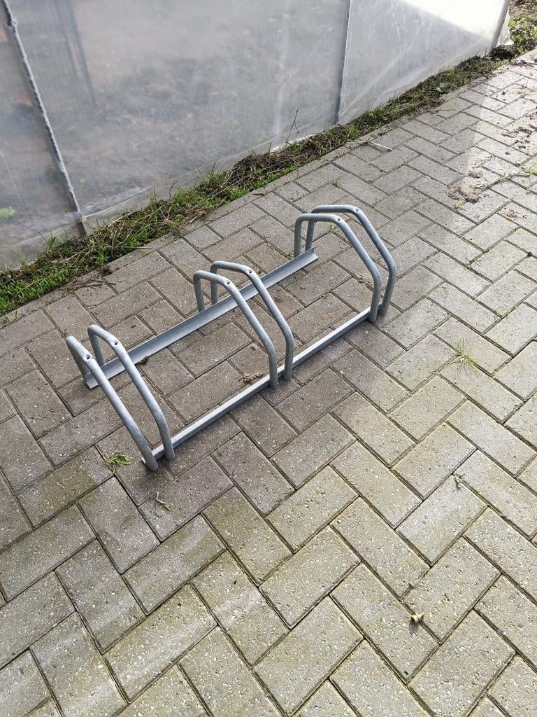 Fietsenrek, Ophalen