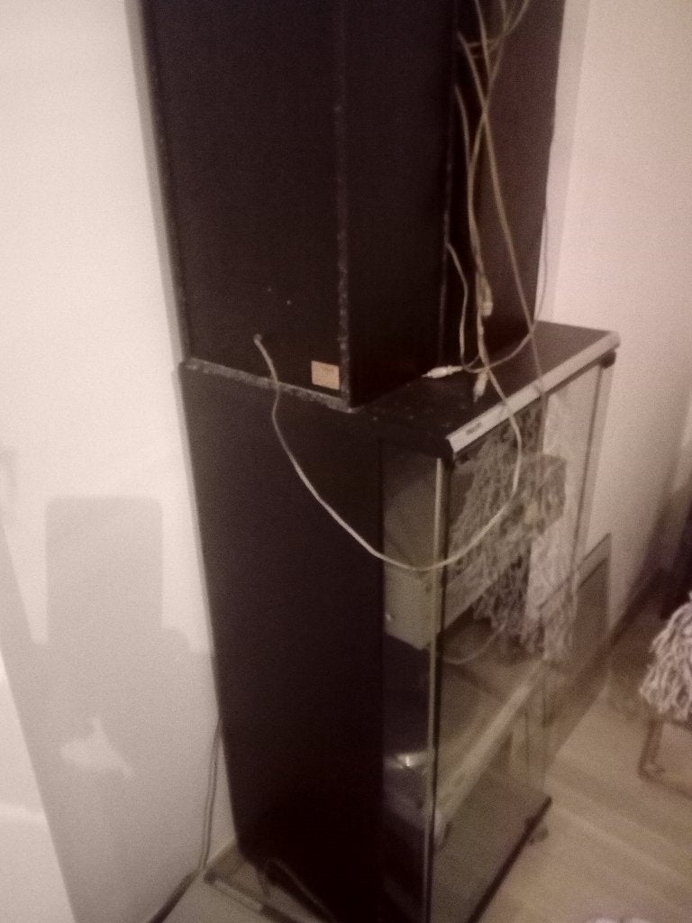 Chaine hifi avec tourne disque et radio, Enlèvement, Utilisé, Deck cassettes ou Lecteur-enregistreur de cassettes, Philips
