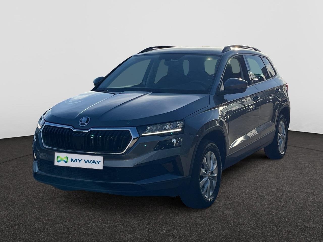 Skoda Karoq AUTOMAAT*CAMERA*GPS*CARPLAY, Automaat, Karoq, SUV of Terreinwagen, Zilver of Grijs