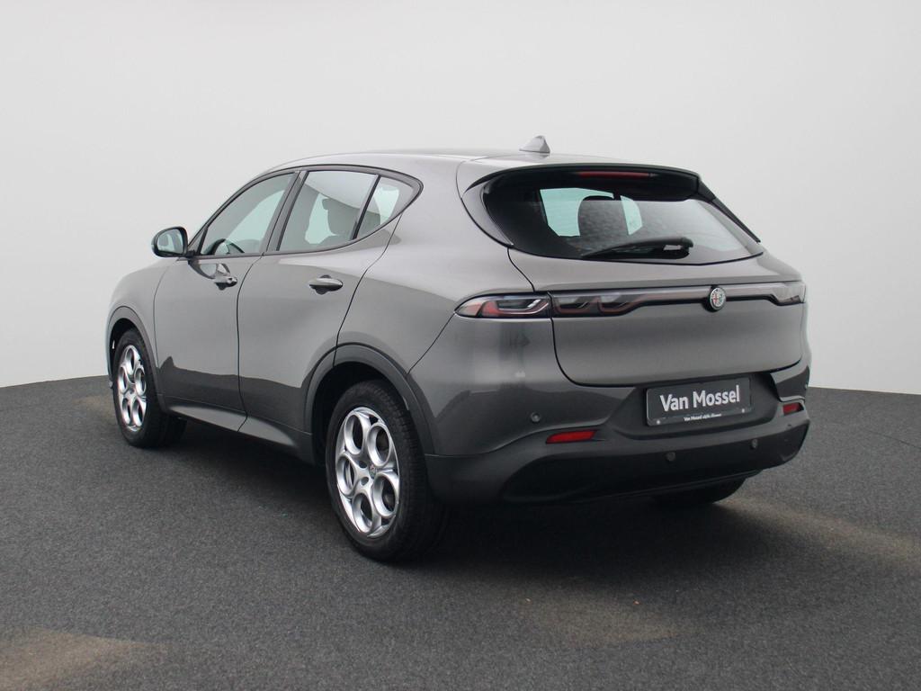 Alfa Romeo Tonale 1.5 130 MHEV Super FWD CARPLAY | LED | NAV, Auto's, Traction-control, Gebruikt, 4 cilinders, 700 kg