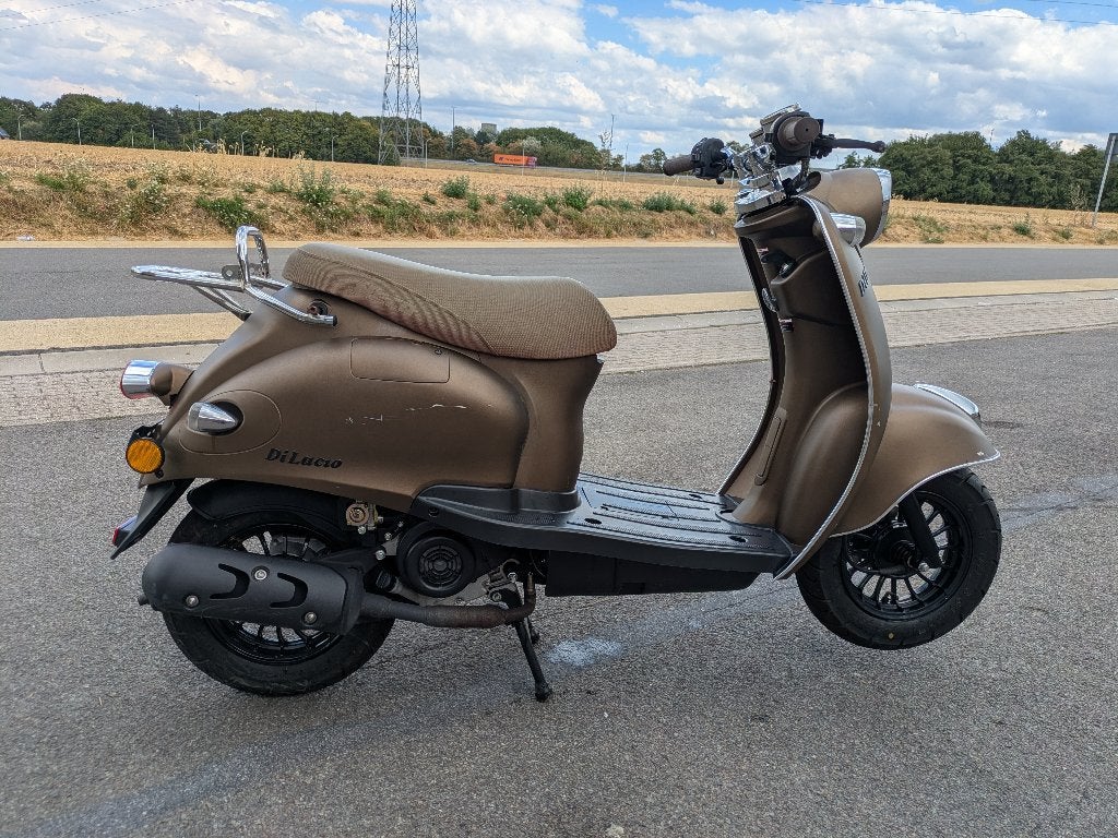 Neco Di lucio, Vélos & Vélomoteurs, Scooters | Piaggio, Enlèvement, Utilisé, Essence, Classe A (25 km/h)