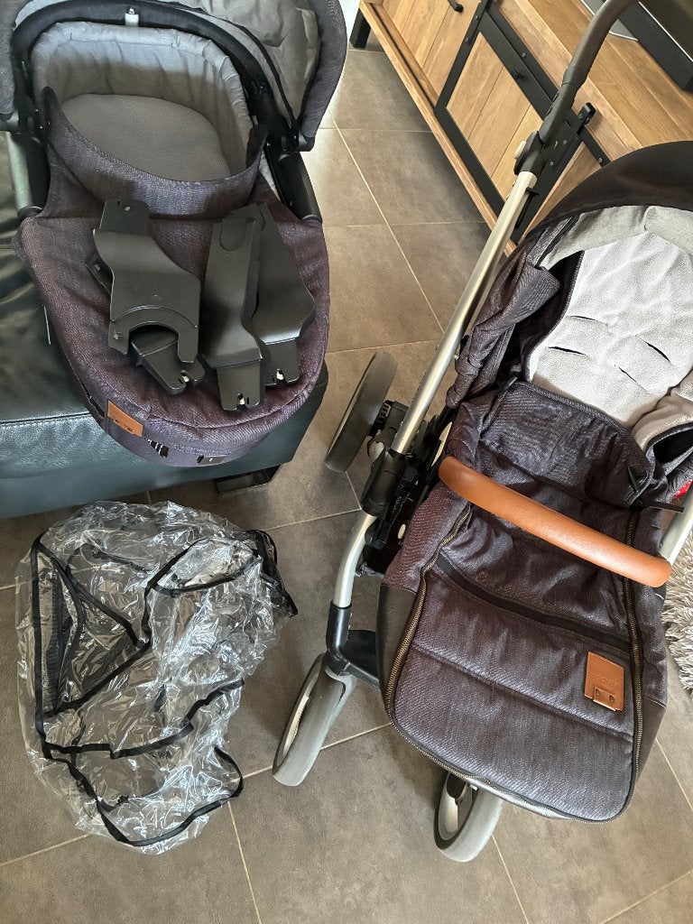 Kinderwagen evo mutsy met accessoires, Kinderen en Baby's, Zo goed als nieuw, Mutsy, Met reiswieg, Ophalen