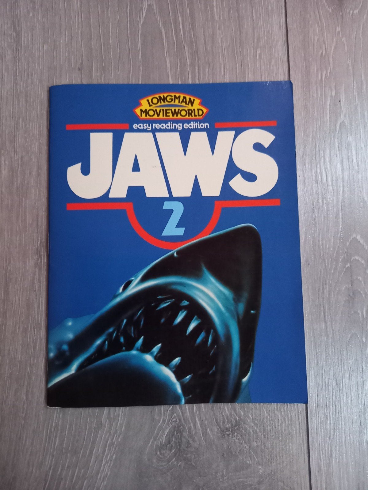 Jaws 2 Longman Movieworld, Livres, Langue | Anglais, Utilisé, Fiction, Enlèvement