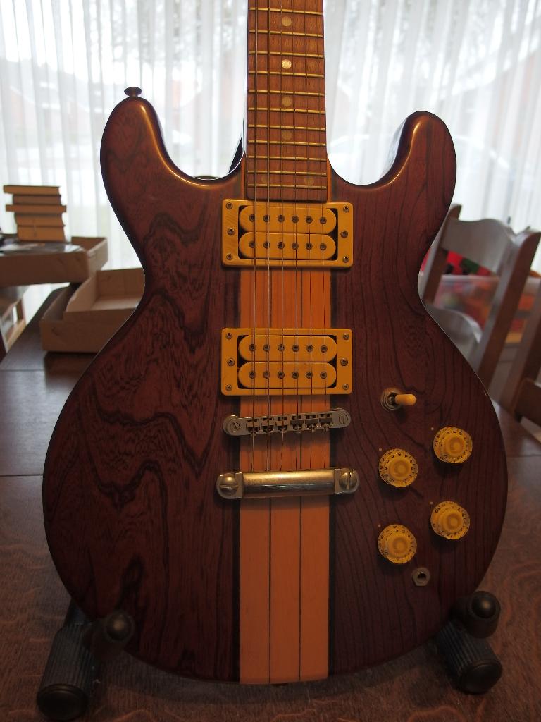 Gumika les paul DC - Matsumoku - Japan, Musique & Instruments, Enlèvement, Comme neuf, Solid body, Autres marques