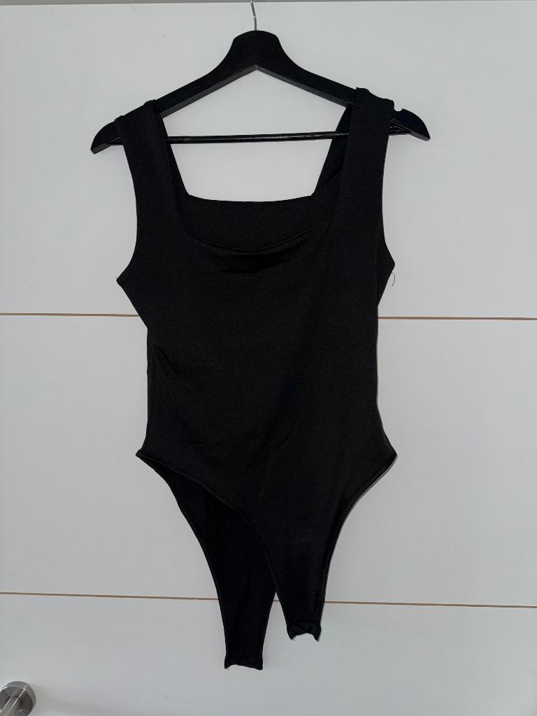 Body SHEIN noir, Taille 38/40 (M), Enlèvement ou Envoi, SHEIN, Noir