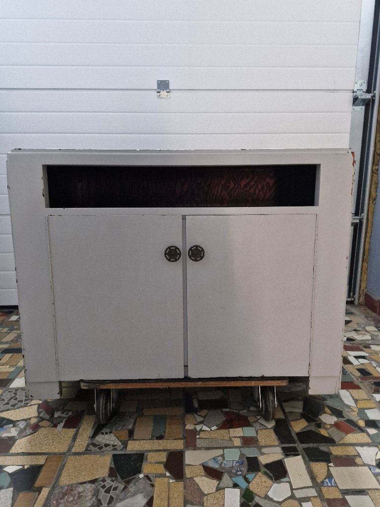 laag kastje, Ophalen