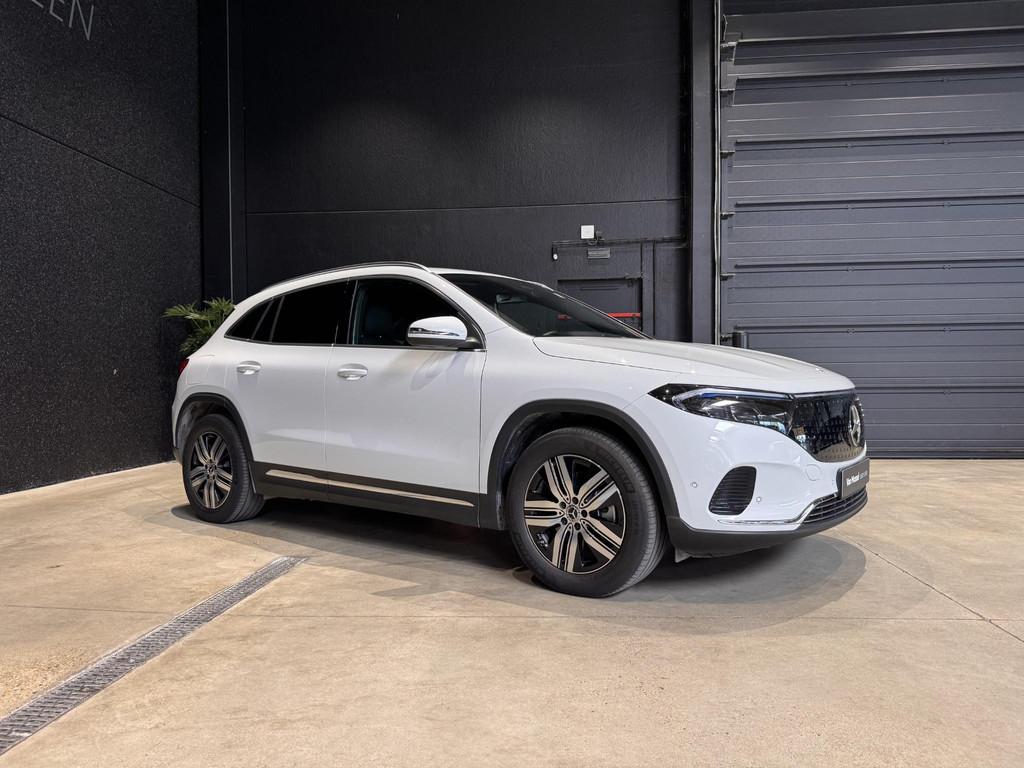 Mercedes-Benz EQA EQA 300 4MATIC Luxury Line, Stof, Zwart, Wit, Parkeercamera