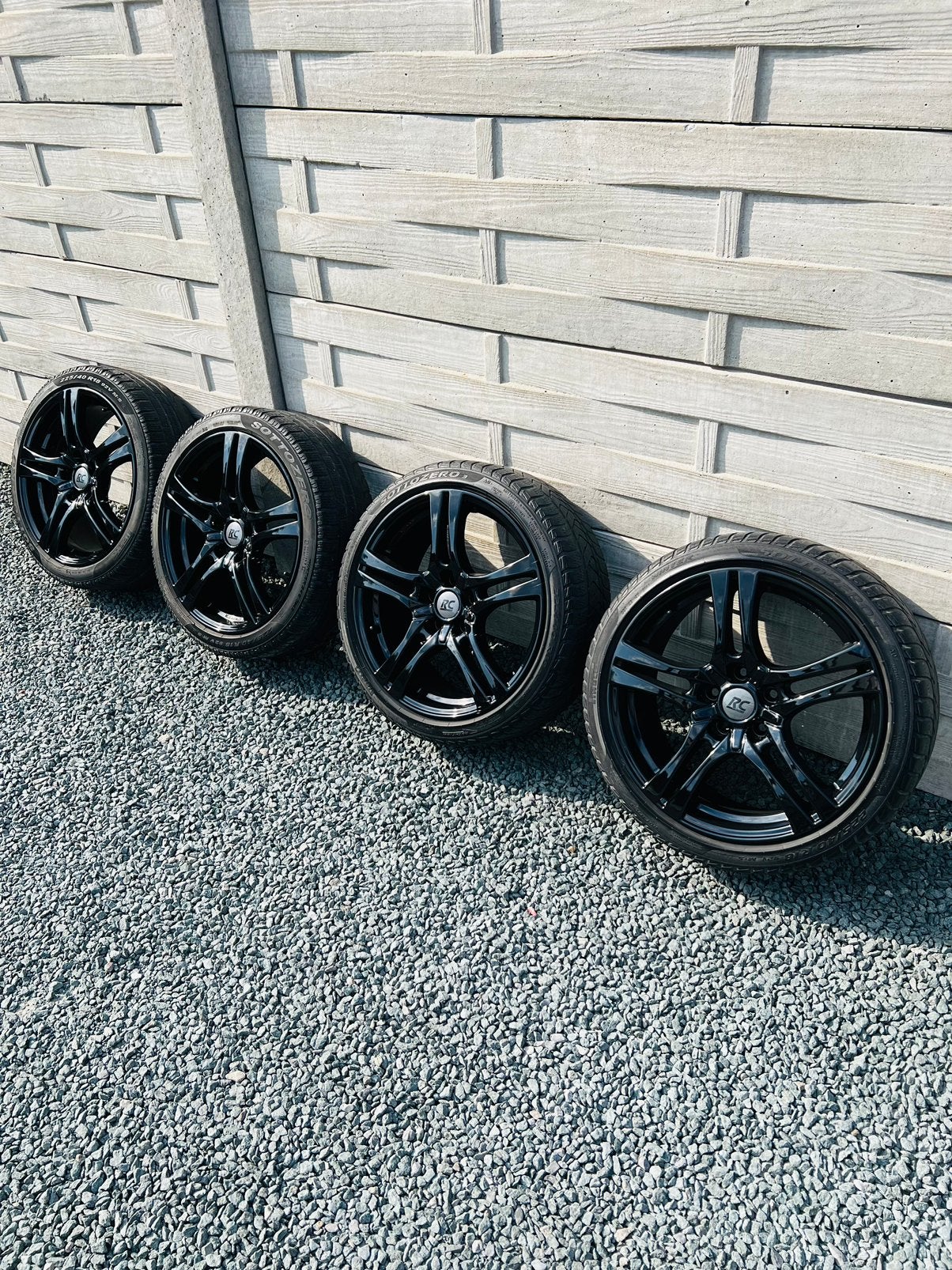 18 inch 5x112 RC Design Velgen met banden, Pneus et Jantes, 4 Saisons, 18 pouces, Enlèvement