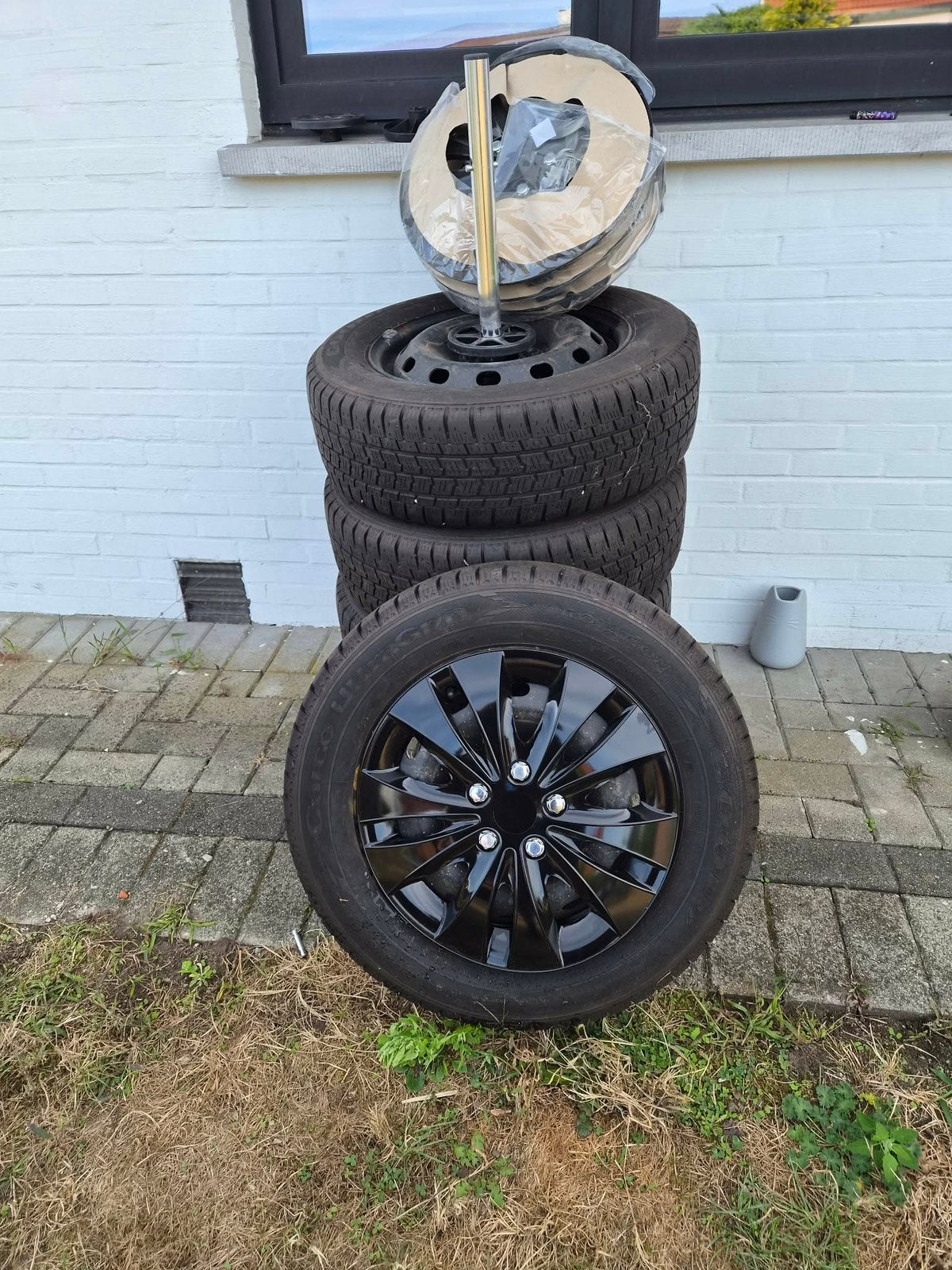 Stalen velg 16 inch - 205/65R/16C, Auto-onderdelen, Banden en Velgen, Ophalen, 16 inch, Banden en Velgen, Bestelwagen