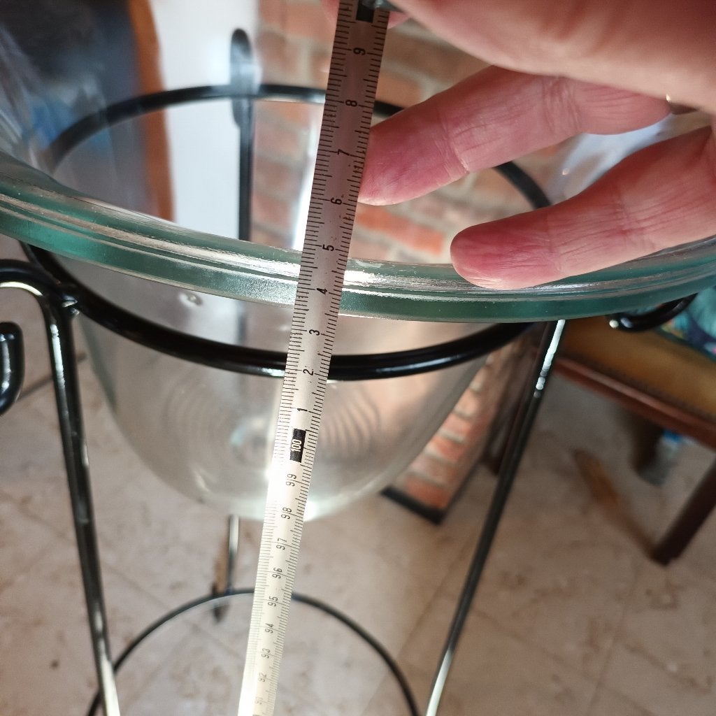 glazen stolp op metalen staander, Enlèvement, Utilisé