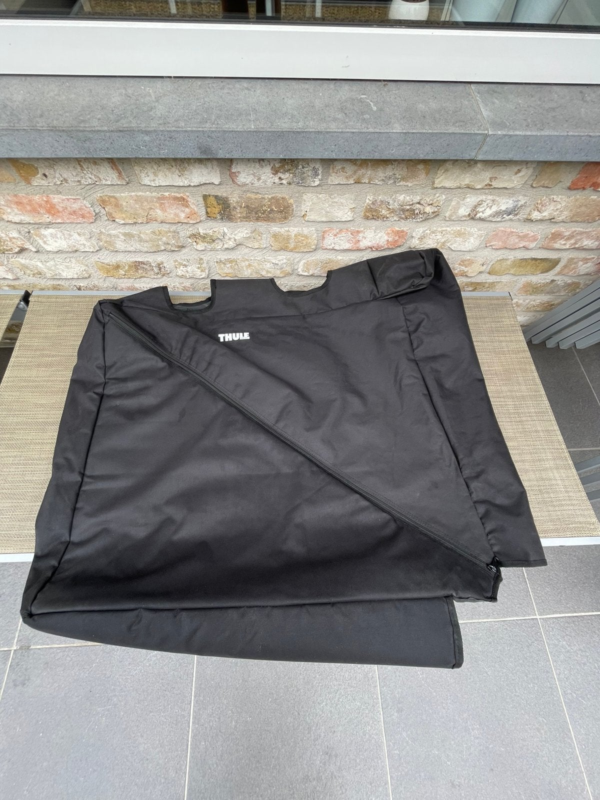 Thule easyfold XT 934 opbergtas., Ophalen, 3 fietsen of meer, Zo goed als nieuw, Trekhaakdrager