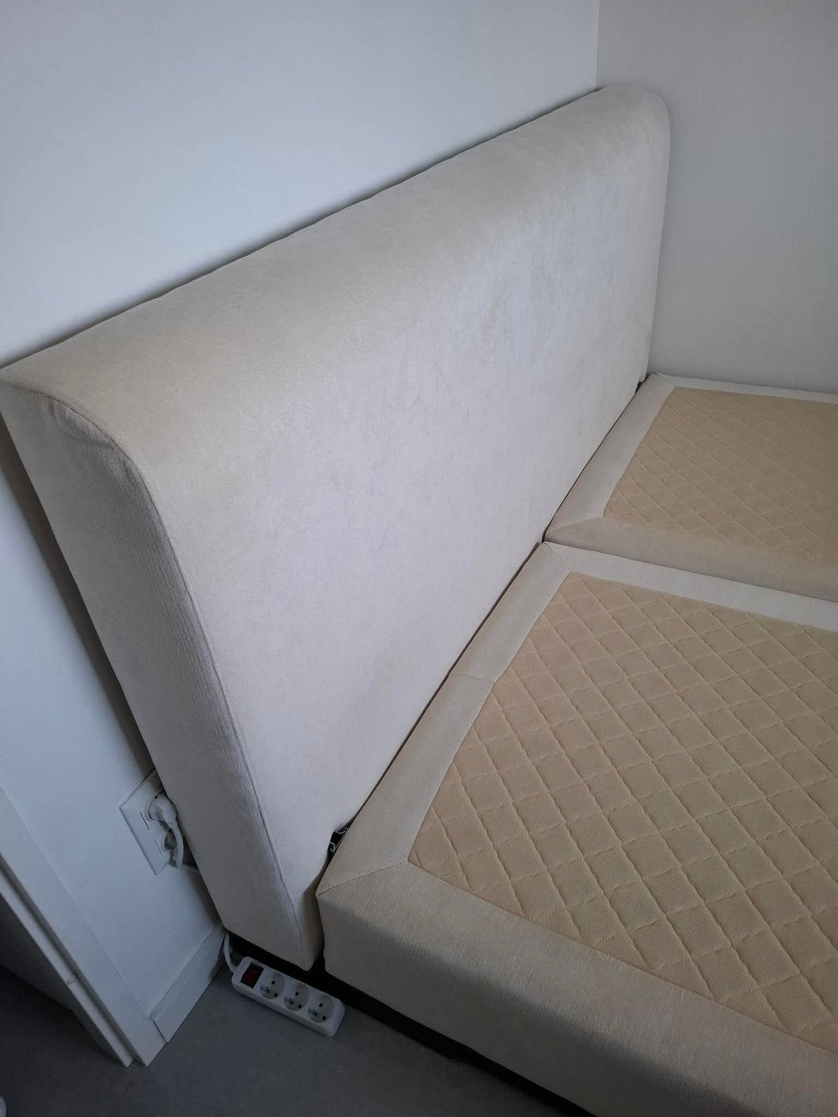 Boxspring, Huis en Inrichting, Slaapkamer | Boxsprings, Ophalen, Gebruikt, Beige