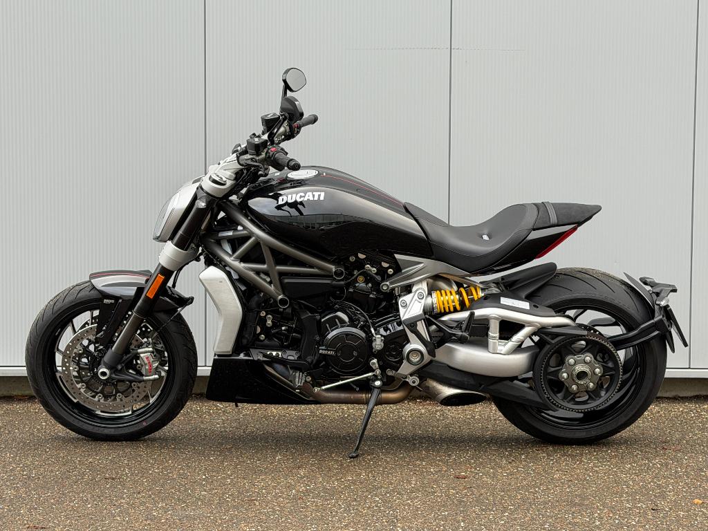 Ducati Diavel S / Termignoni / 2024-2400 km / Garantie 2028, Permis Moto A, Tourisme, Entreprise, Plus de 35 kW