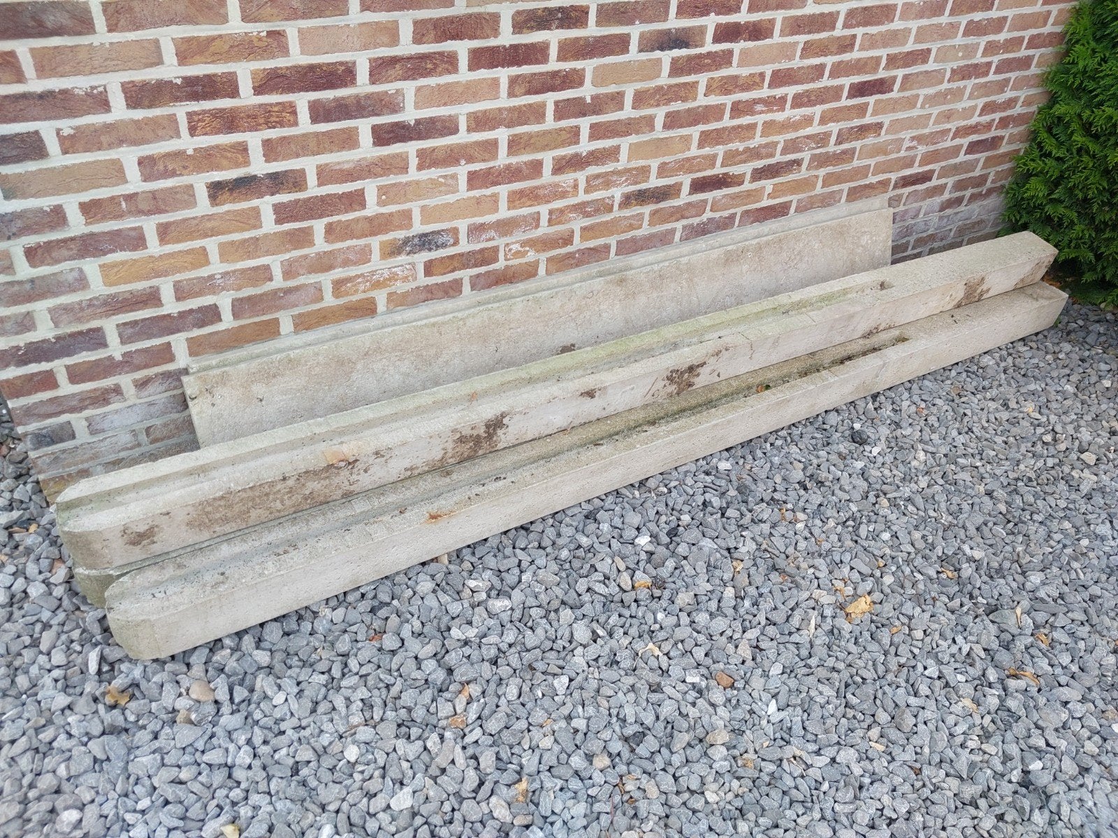 2 plaques de base en béton, 3 poteaux en béton, Jardin & Terrasse, Enlèvement