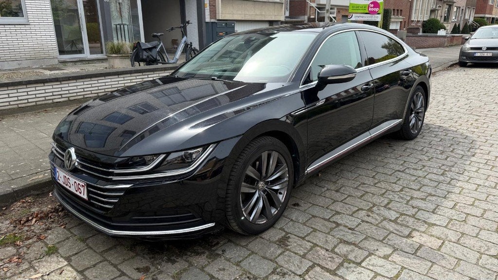 VW Arteon 1.5 TSI Ess. DSG Autom. - 06/2019 - 110.000 KM, Autos, Euro 6, Entreprise, Alcantara, Noir