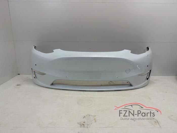 Tesla Model Y Voorbumper 6PDC, Enlèvement ou Envoi, Utilisé, Avant, Pare-chocs