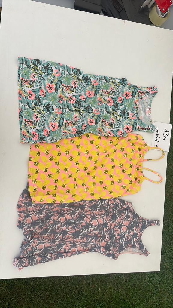 Pakket 1 meisje maat 134, Ophalen, Meisje