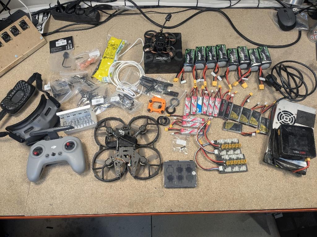 DJI O3 FPV SET, TV, Hi-fi & Vidéo, Drones, Moins de 15 minutes, 100 à 1000 m, Vue à la première personne (FPV), Enlèvement ou Envoi