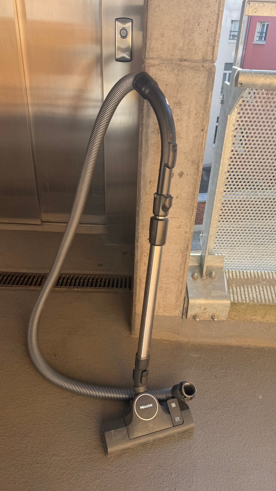Accessoires aspirateur Miele Complete C3, Enlèvement, Utilisé, Miele, Convient aux sols durs