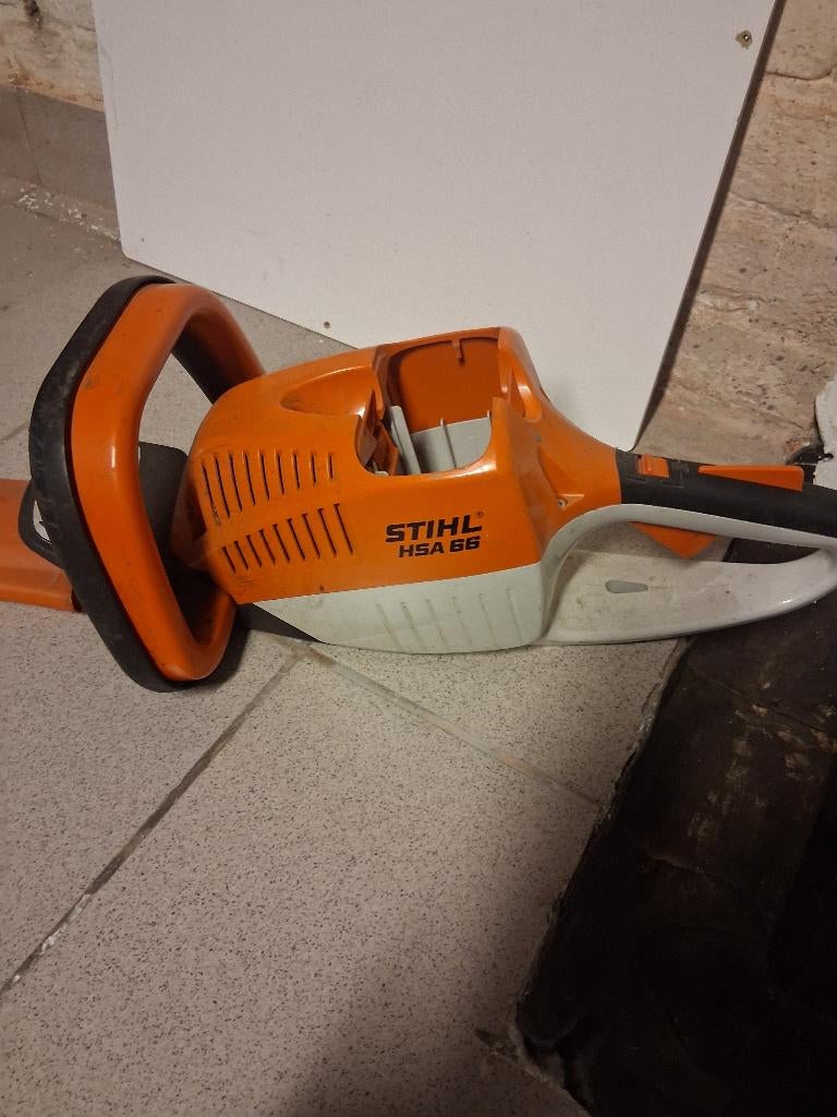 Cisailles à haies, Jardin & Terrasse, Enlèvement, Utilisé, Batterie, Honda&stihl