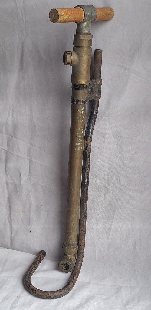 Ancienne pompe à eau manuelle militaire, Enlèvement ou Envoi, Armée de terre, Autres types