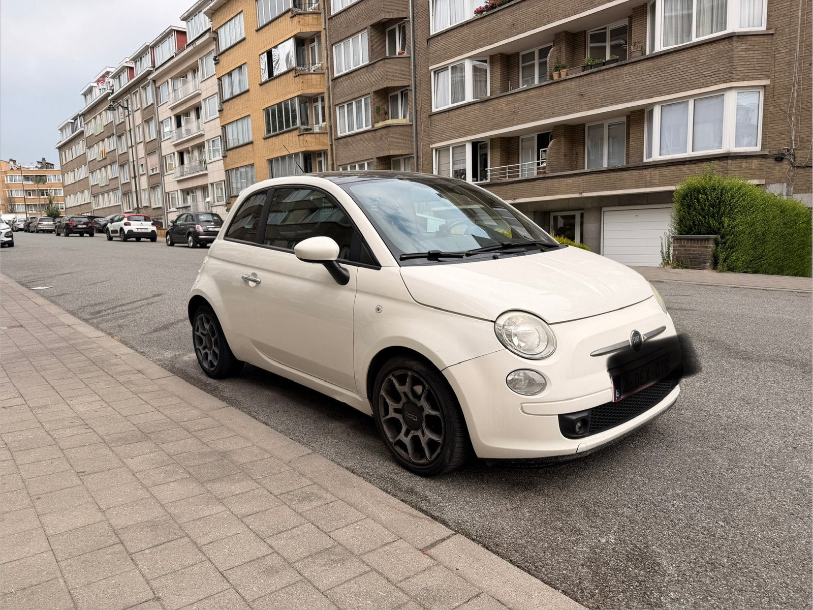 Fiat 500, Autos, Fiat, Particulier, ABS, Airbags, Air conditionné, Bluetooth, Réception radio numérique, Rétroviseurs électriques