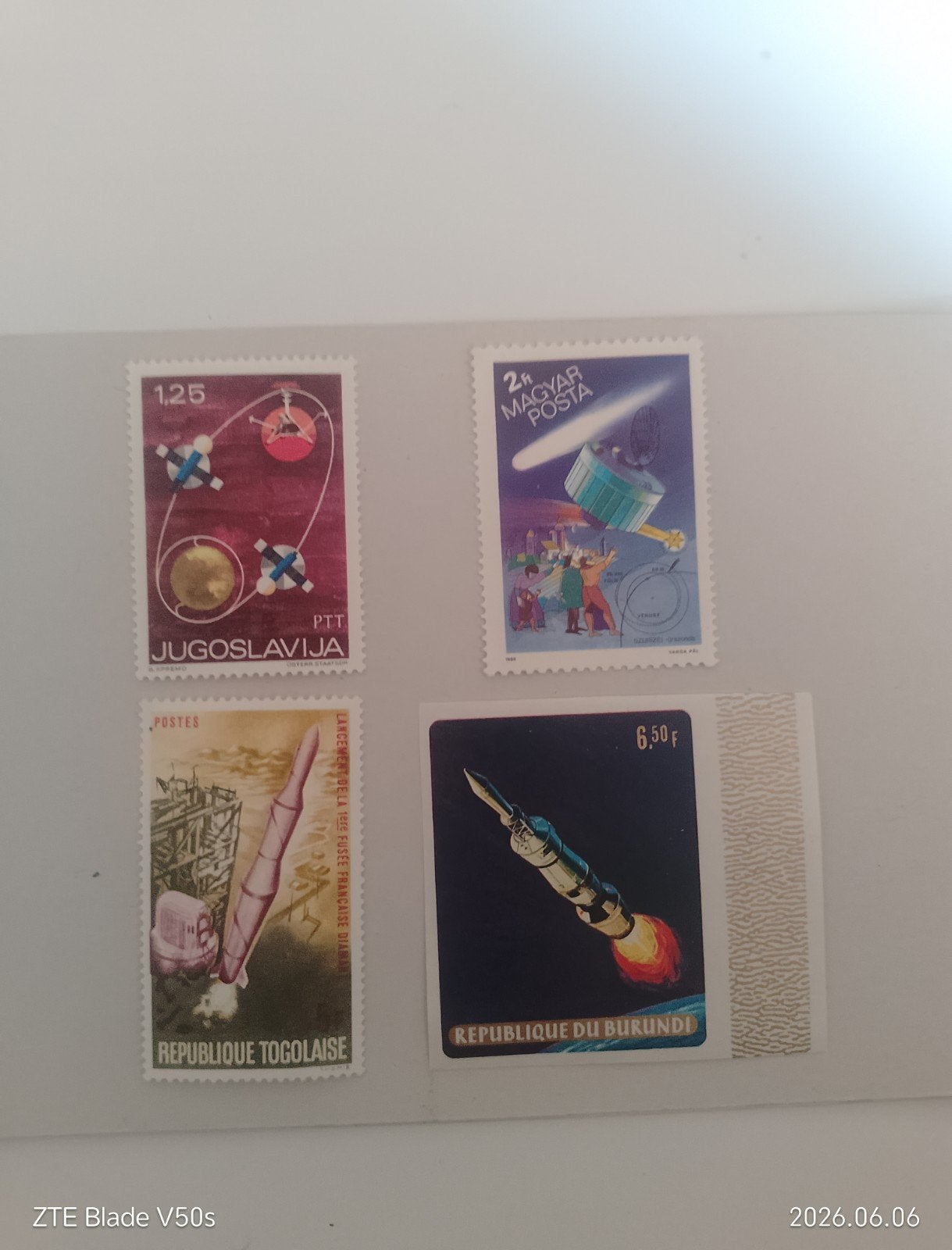 4 postzegels postfrisch ruimtevaart, Ophalen of Verzenden
