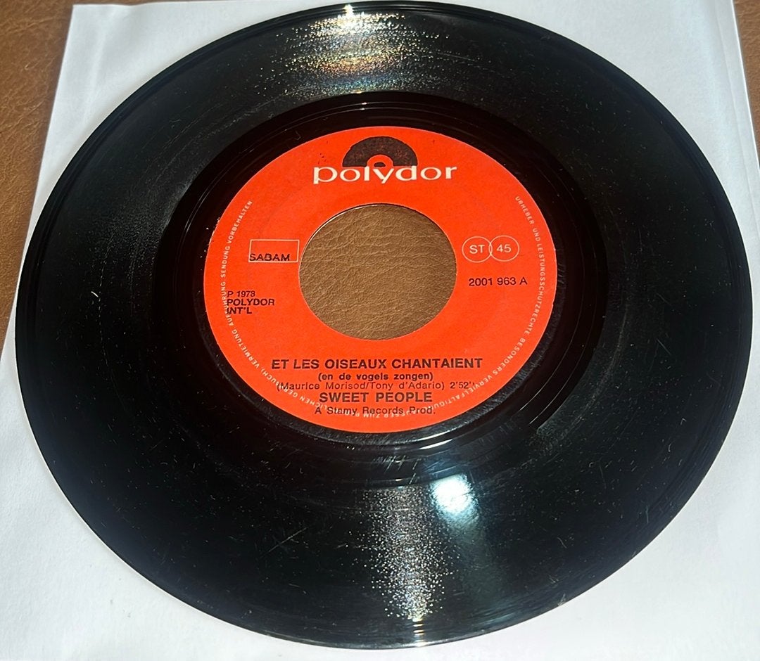 Sweet People ‎– Et Les Oiseaux Chantaient - 7” vinyl single, Ophalen of Verzenden, Gebruikt