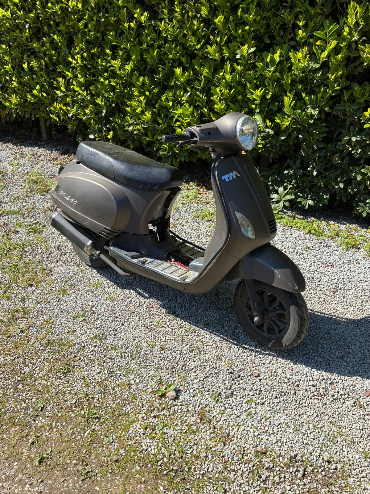 Moderne retro scooter, Ophalen, Gebruikt, Benzine, Overige merken
