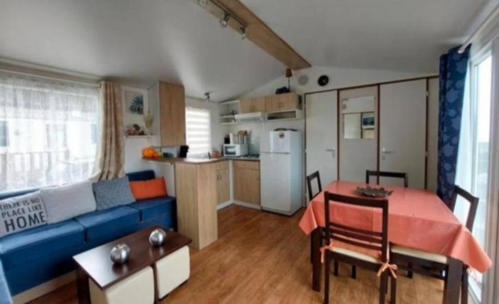 Caravane a louer au camping kerlinga a bredene, Caravanes & Camping, Enlèvement ou Envoi