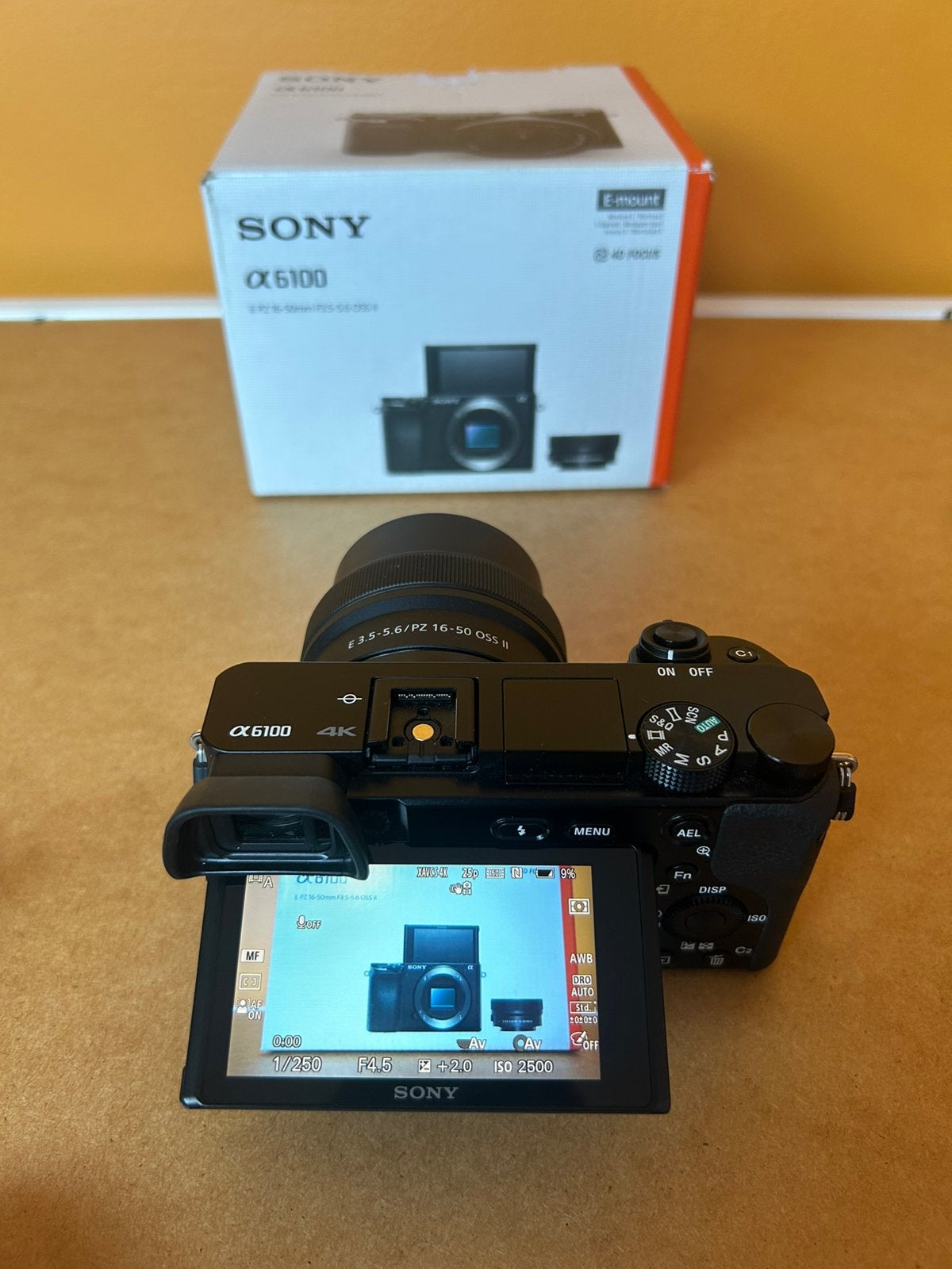 Sony α6100, Enlèvement, Comme neuf, Sony
