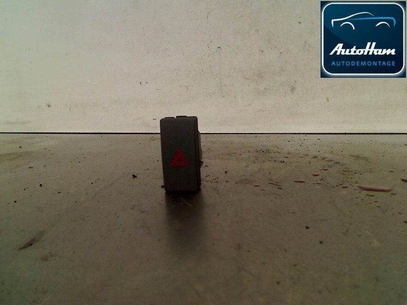 COMMUTATEUR DE FEUX DE DETRESSE Ford Focus C-Max, Autos : Pièces & Accessoires, Utilisé, Ford