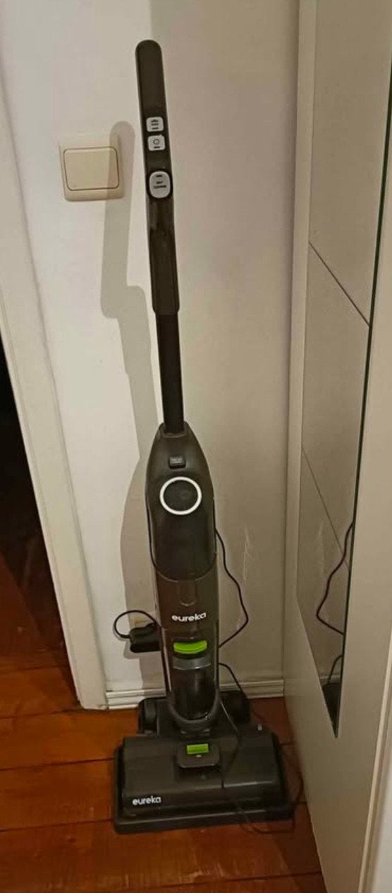 Aspirateur laveur  sous garantie, Electroménager, Enlèvement, Réservoir, Sans fil