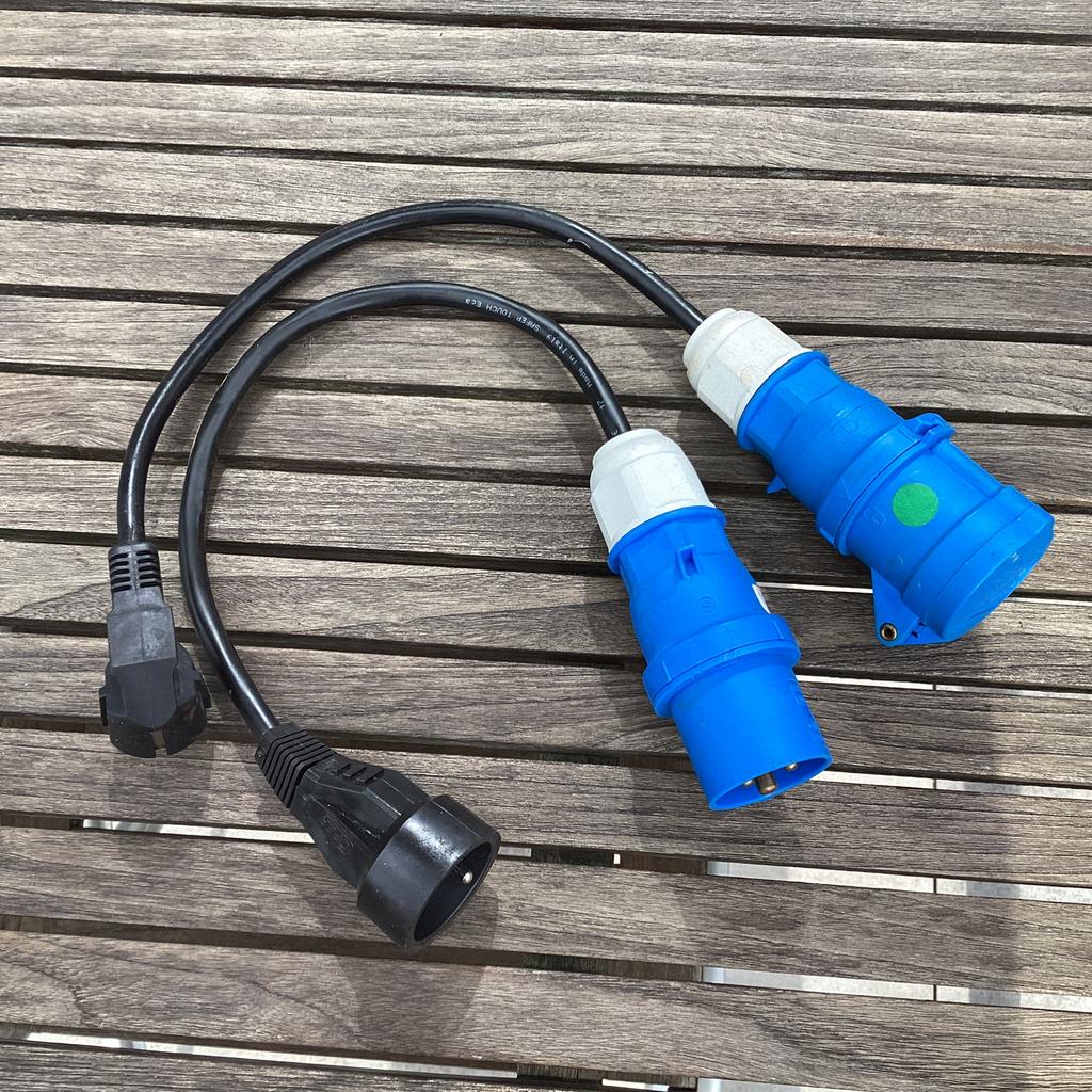 2 Raccords électriques P17 / Standard mâle et femelle, Caravanes & Camping, Enlèvement, Comme neuf