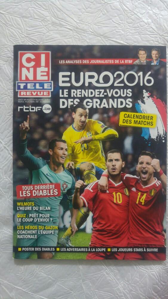 Vintage Revue reilure journal ciné tele euro 2016, Ophalen of Verzenden, 1980 tot heden, Krant